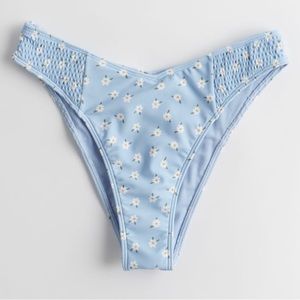 Hollister two piece set blue floral bikini | size M&L